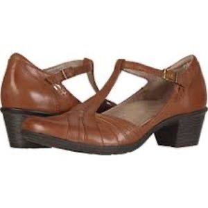 Earth Leather Marietta Polaris Mary Jane Shoes T-Strap Sandals Size 10 New